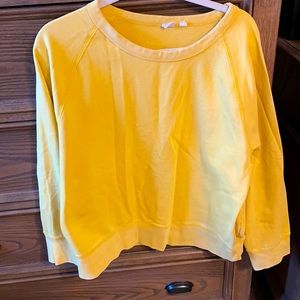 Yellow gap sweatshirt